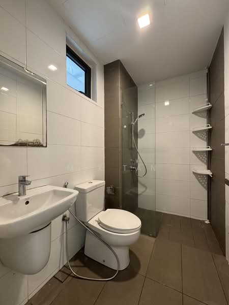 Servis Apartment untuk Disewa di Tropicana Avenue - Max Tan - Bathroom - PropertyGuru.com.my