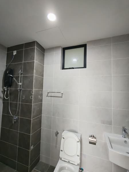 Service Residence for Rent at Twin Tower Residence - Chia Siao Jong Serene - Bathroom - PropertyGuru.com.my