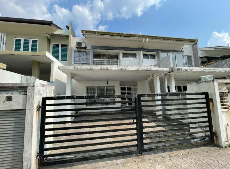 Rumah Teres untuk Dijual di Aman Putri (Sungai Buloh) - Amirun Kinanah - Exterior - PropertyGuru.com.my