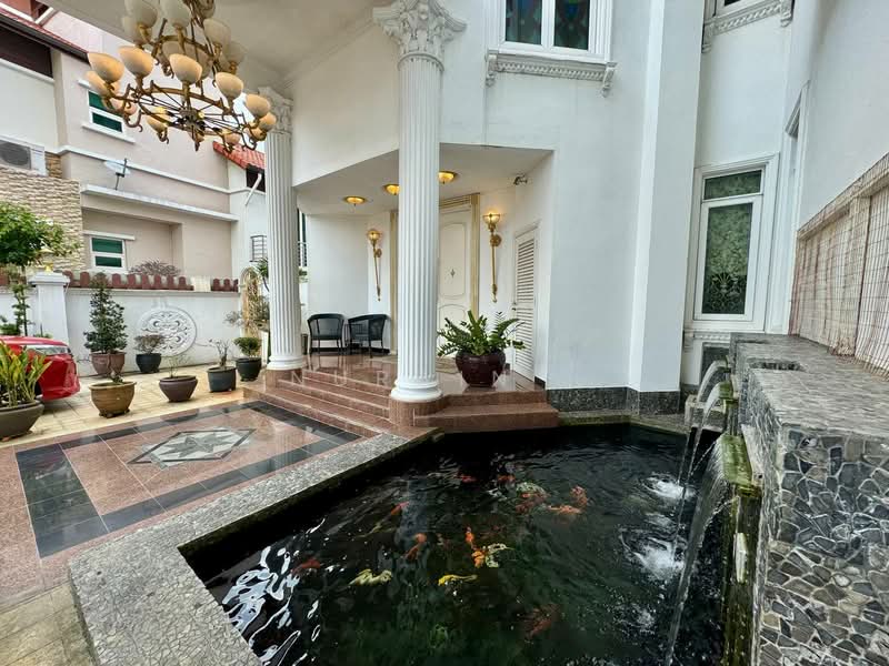 Rumah Banglo untuk Dijual di Seksyen 8 (Shah Alam) - Nurain . - PropertyGuru.com.my