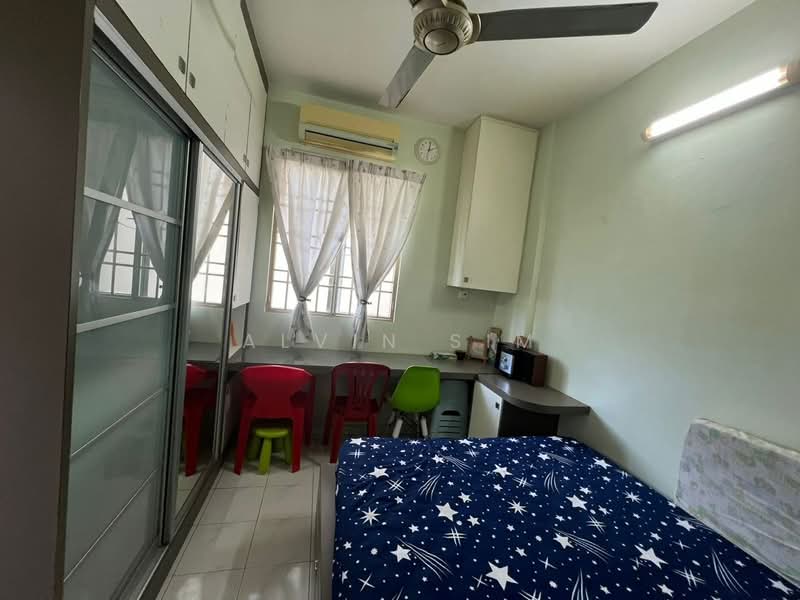 Apartment for Sale at Desa Alor Vista - Alvin Sim - Bedroom - PropertyGuru.com.my