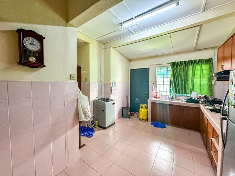 Rumah Teres 2 Tingkat untuk Dijual di Bandar Rinching Seksyen 4 (Semenyih) - Azli Ibrahim - Kitchen - PropertyGuru.com.my