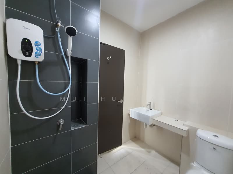 Service Residence for Rent at 8Scape Residence @ Sutera - Mui Hui Tan - PropertyGuru.com.my