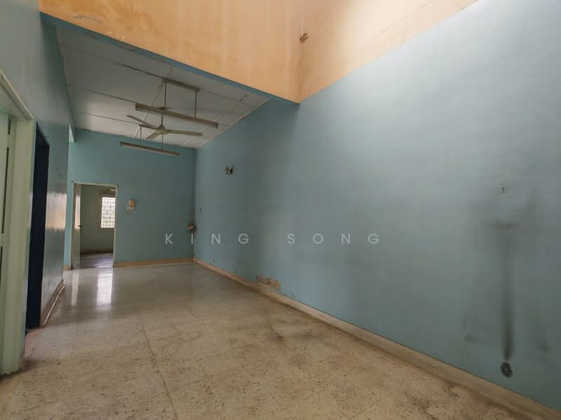 1-storey Terraced House for Sale in Taman Mas Merah (Batu Berendam) - King Song - PropertyGuru.com.my