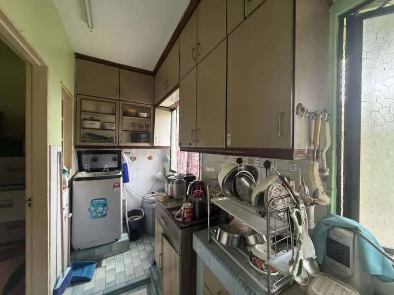 Flat for Sale at Taman Sri Gombak - Rainnie Th’ng - Kitchen - PropertyGuru.com.my
