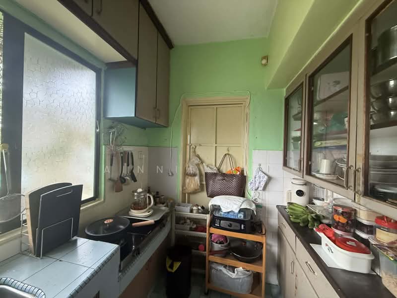 Flat for Sale at Taman Sri Gombak - Rainnie Th’ng - Kitchen - PropertyGuru.com.my