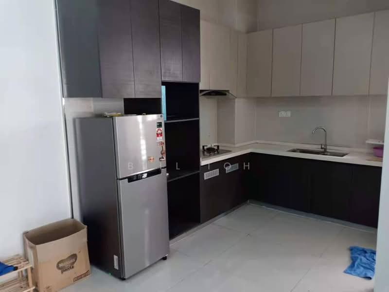 Pangsapuri untuk Dijual di Bay Point @ Country Garden Danga Bay - Bill Toh - Kitchen - PropertyGuru.com.my