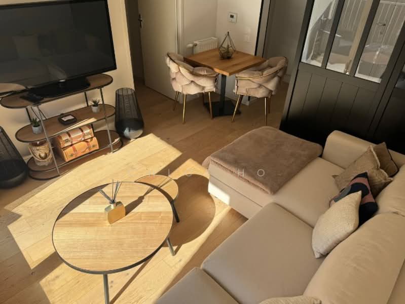 Condominium for Sale at Lakefront Residence - Chloe Ho - Living Room - PropertyGuru.com.my
