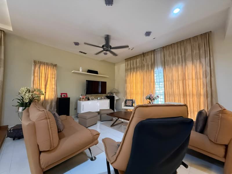 Rumah Teres 2 Tingkat untuk Dijual di Denai Alam (Shah Alam) - Tom Yip - Living Room - PropertyGuru.com.my