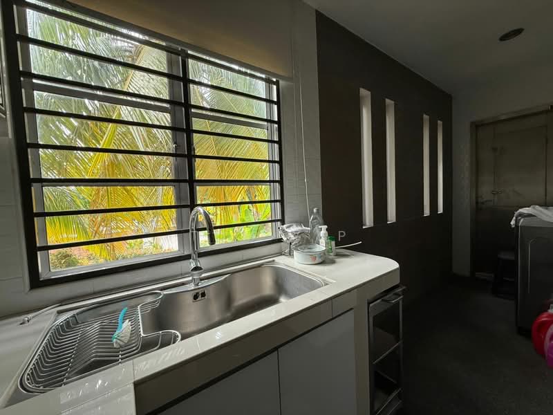 Rumah Teres 2 Tingkat untuk Dijual di Denai Alam (Shah Alam) - Tom Yip - Kitchen - PropertyGuru.com.my