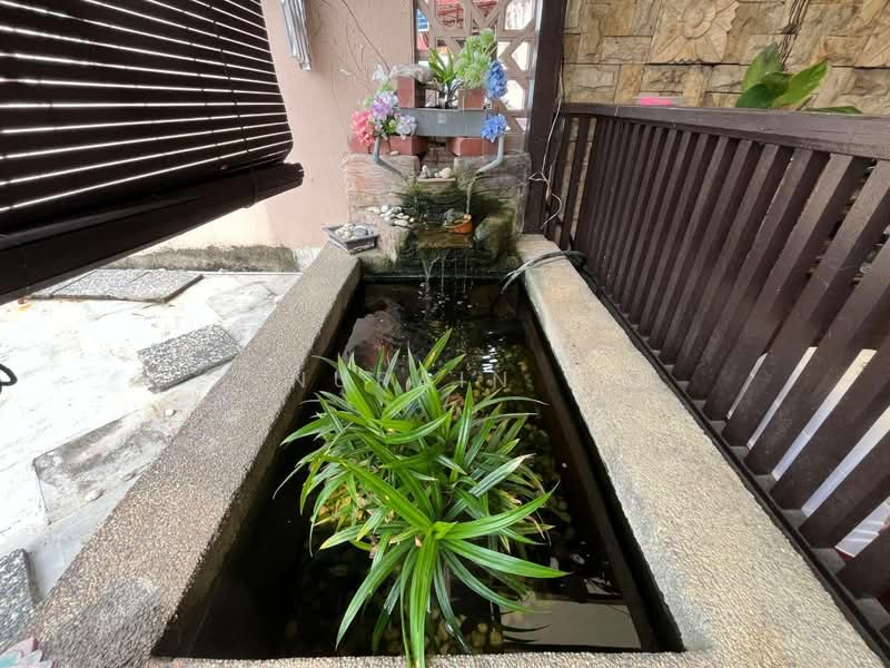 Rumah Teres 2 Tingkat untuk Dijual di Seksyen 27 (Shah Alam) - Nurain . - Garden - PropertyGuru.com.my