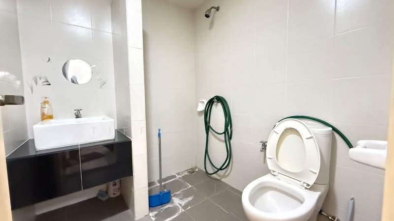 Rumah Teres 2 Tingkat untuk Dijual di M Residence (Rawang) - Tiffany Yang - Bathroom - PropertyGuru.com.my