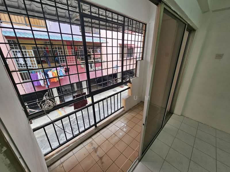 Flat for Sale at Taman Sri Kuching - June Lum - Balcony - PropertyGuru.com.my
