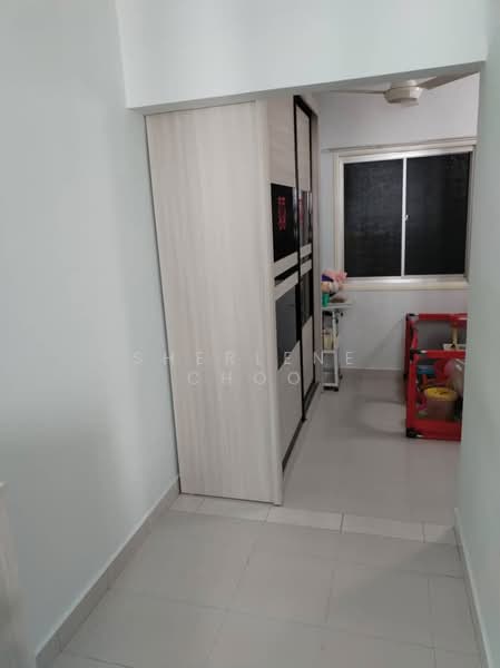 Apartment for Sale at Centrio Avenue - Sherlene Choo - Corridor - PropertyGuru.com.my