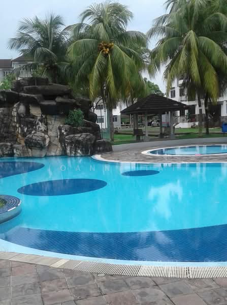 Condominium for Sale at Selesa Puteri Condominium - Joanna Tai - Pool - PropertyGuru.com.my