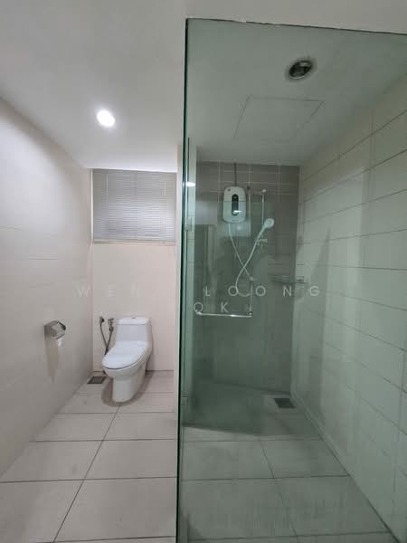 Kondominium untuk Dijual di Ceriaan Kiara - Weng Loong Kok - Bathroom - PropertyGuru.com.my
