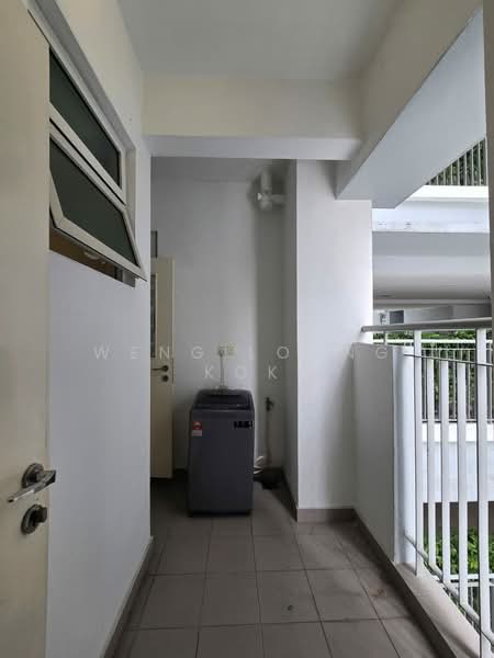 Kondominium untuk Dijual di Ceriaan Kiara - Weng Loong Kok - Balcony - PropertyGuru.com.my