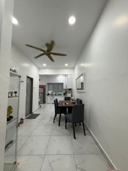 Rumah Teres 2 Tingkat untuk Dijual di Seksyen 33 (Shah Alam) - Aliff Iqbal - PropertyGuru.com.my