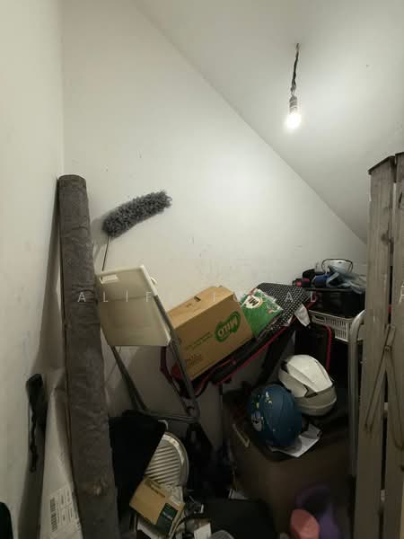 Rumah Teres 2 Tingkat untuk Dijual di Seksyen 33 (Shah Alam) - Aliff Iqbal - PropertyGuru.com.my