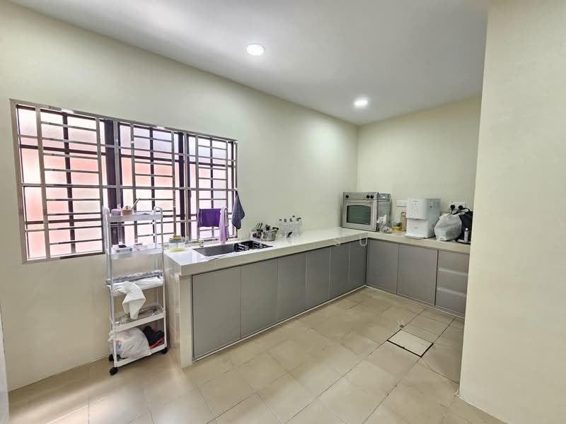 Rumah Teres 2 Tingkat untuk Dijual di Bukit Jelutong (Shah Alam) - Winny Su - Kitchen - PropertyGuru.com.my