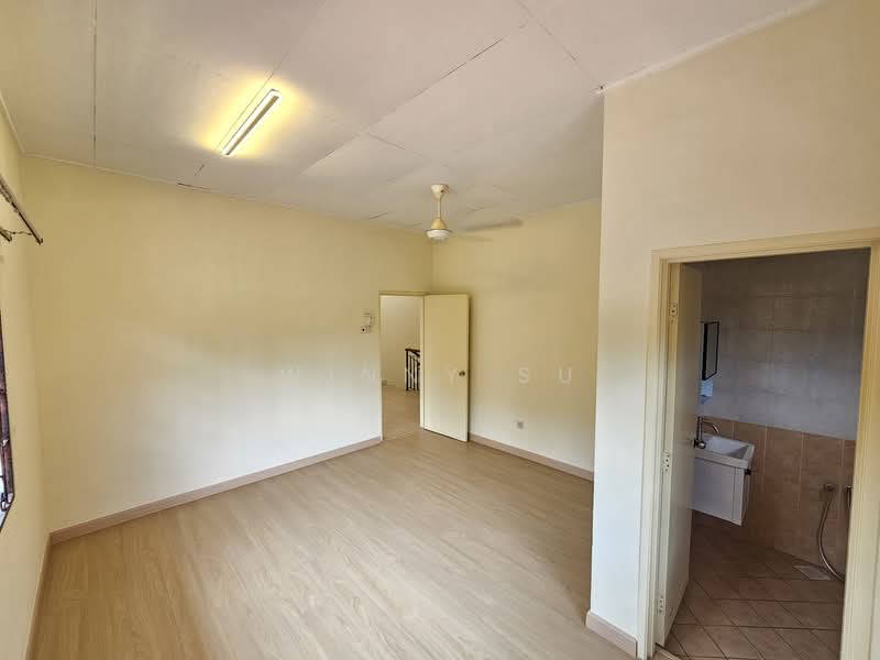 Rumah Teres 2 Tingkat untuk Dijual di Bukit Jelutong (Shah Alam) - Winny Su - PropertyGuru.com.my