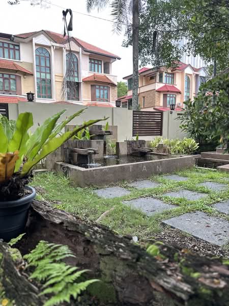 Rumah Berkembar untuk Disewa di Batu Ferringhi (Penang) - Gina Tan - Garden - PropertyGuru.com.my