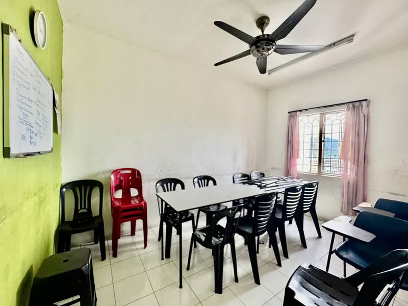 Apartment for Sale at Pangsapuri Mawar Sari - Azli Ibrahim - Study - PropertyGuru.com.my