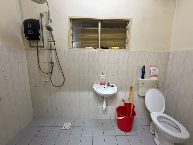 Rumah Teres 1 Tingkat untuk Dijual di Saujana Puchong (Puchong) - Aliff Iqbal - PropertyGuru.com.my