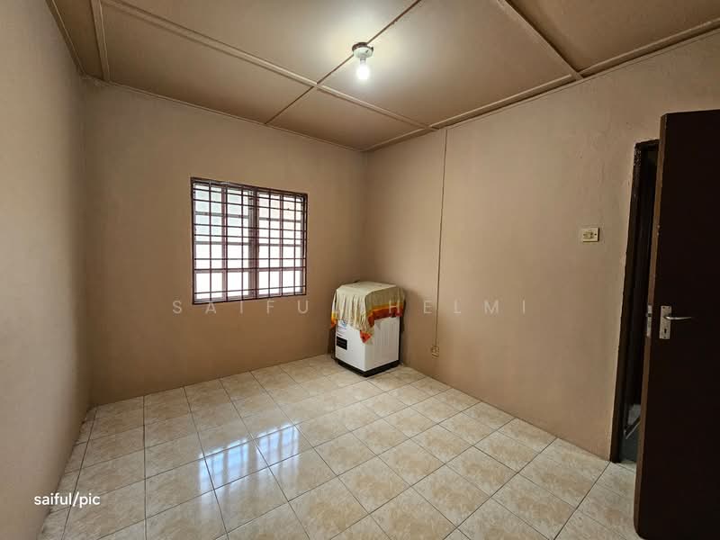 Rumah Teres 2 Tingkat untuk Dijual di Seksyen 25 (Shah Alam) - SAIFUL HELMI - PropertyGuru.com.my
