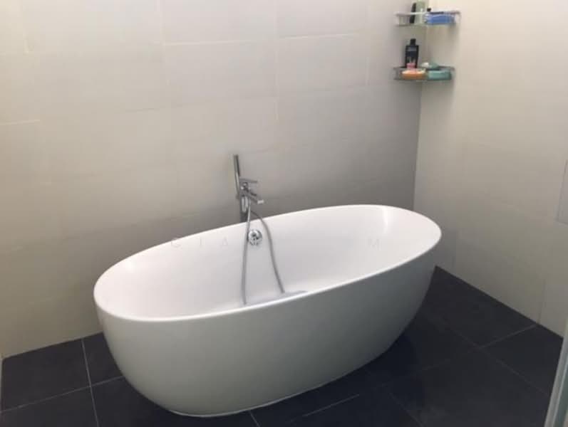 Banglo Lot Kosong untuk Dijual di Ampang (Kuala Lumpur) - Ciana Lim - Bathroom - PropertyGuru.com.my