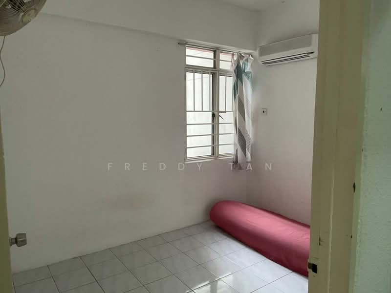 For Sale - Sinar Bukit Dumbar