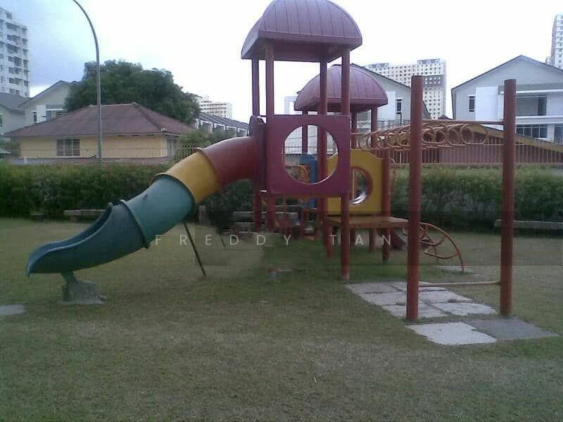 For Sale - Sinar Bukit Dumbar