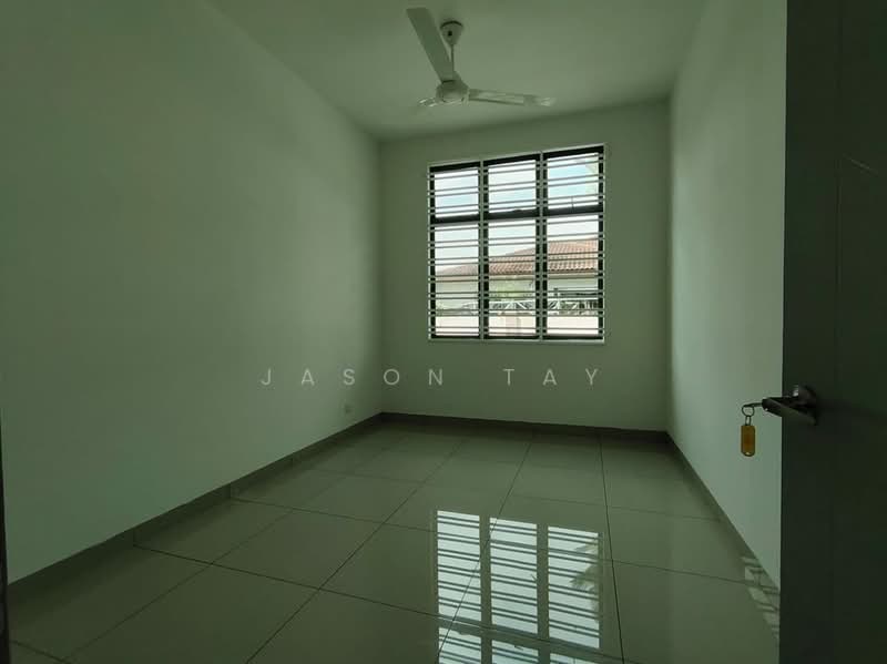 Semi-Detached House for Sale in Taman Merak (Bukit Baru) - Jason Tay - Bedroom - PropertyGuru.com.my