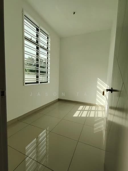 Semi-Detached House for Sale in Taman Merak (Bukit Baru) - Jason Tay - Maids Room - PropertyGuru.com.my