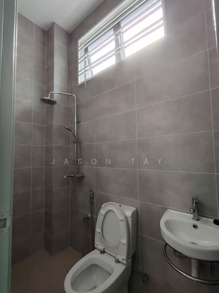 Semi-Detached House for Sale in Taman Merak (Bukit Baru) - Jason Tay - Bathroom - PropertyGuru.com.my