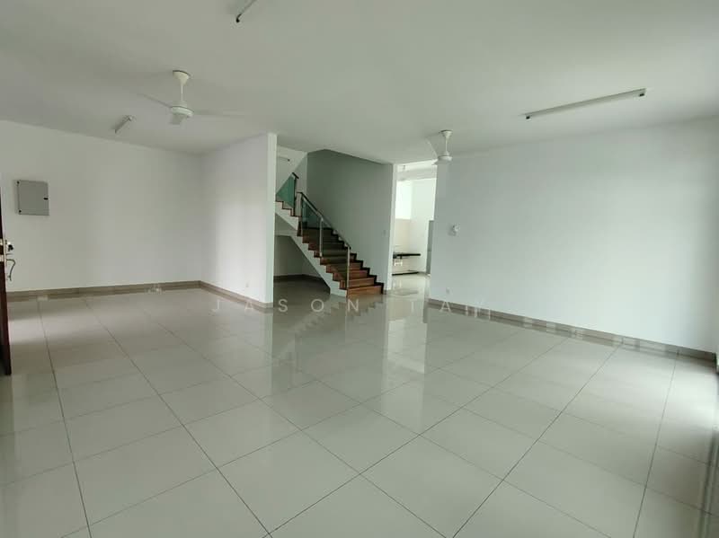 Semi-Detached House for Sale in Taman Merak (Bukit Baru) - Jason Tay - Living Room - PropertyGuru.com.my