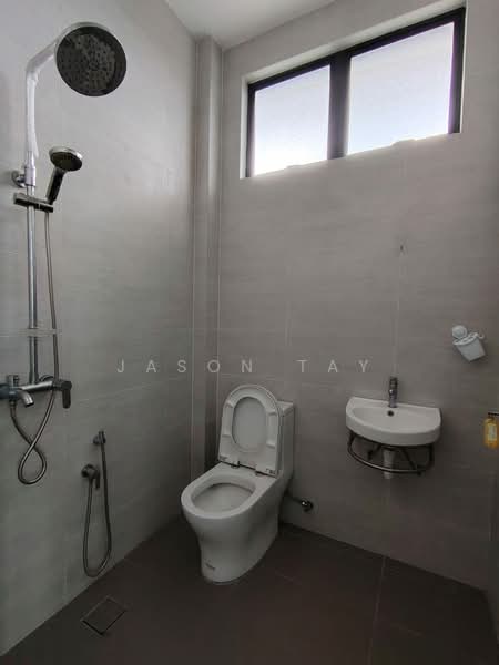 Semi-Detached House for Sale in Taman Merak (Bukit Baru) - Jason Tay - Bathroom - PropertyGuru.com.my