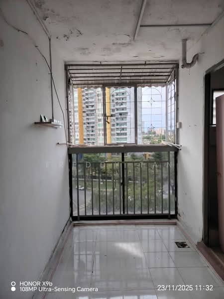 Rumah Flat untuk Dijual di Taman Seri Damai - Freddy Tan - Balcony - PropertyGuru.com.my