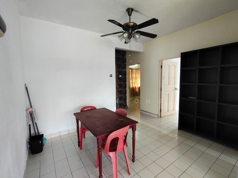 Apartment for Rent at Kenari Apartment - Aaron Ong - Living Room - PropertyGuru.com.my