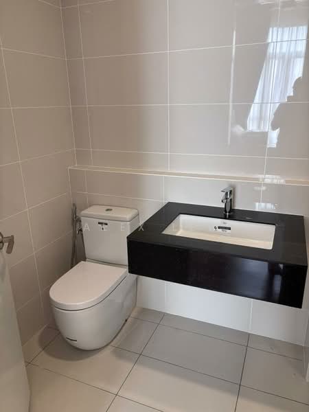 Condominium for Rent at The Maple Residences - Alex Lew - Bathroom - PropertyGuru.com.my