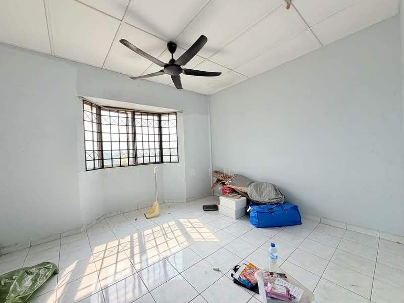Pangsapuri untuk Dijual di Pangsapuri Suria Subang - Nurain . - Interior - PropertyGuru.com.my