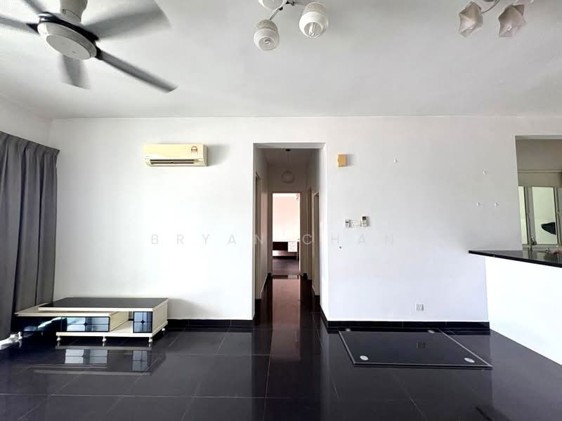 Condominium for Sale at Subang Parkhomes - Bryan Chan - Living Room - PropertyGuru.com.my
