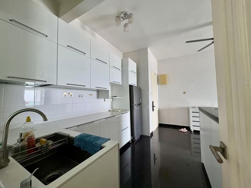 Condominium for Sale at Subang Parkhomes - Bryan Chan - Kitchen - PropertyGuru.com.my