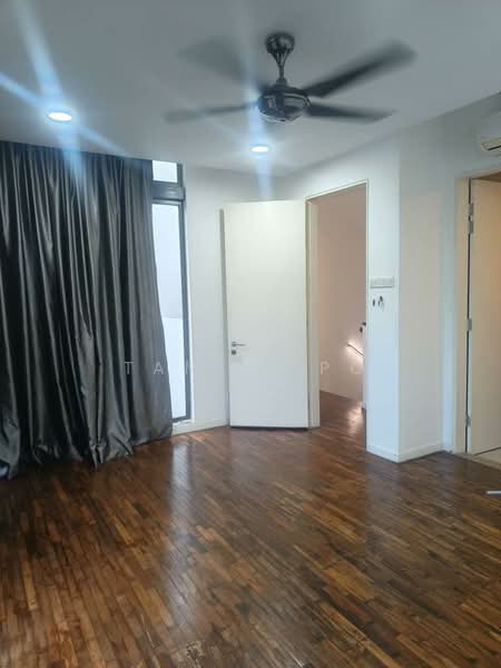 Rumah Teres 3 Tingkat untuk Disewa di Taman Tasik Damai (Sungai Besi) - Tan Li Po - Interior - PropertyGuru.com.my