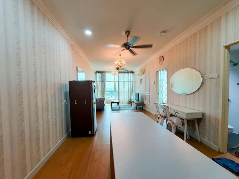 Service Residence for Sale at Vista Alam - Aliff Iqbal - PropertyGuru.com.my
