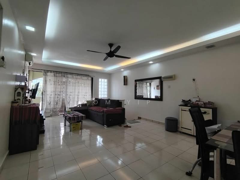 Rumah Bandar untuk Dijual di Taman Setapak Indah (Setapak) - Tom Yip - Living Room - PropertyGuru.com.my