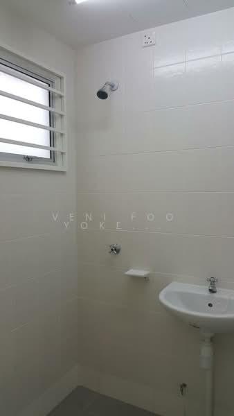 Pangsapuri untuk Dijual di Seri Pinang - Veni Foo Yoke Fuang - Bathroom - PropertyGuru.com.my