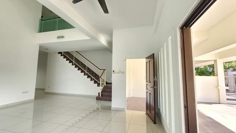 Rumah Teres 2 Tingkat untuk Dijual di Taman Laguna (Johor Bahru) - William Tay - Living Room - PropertyGuru.com.my
