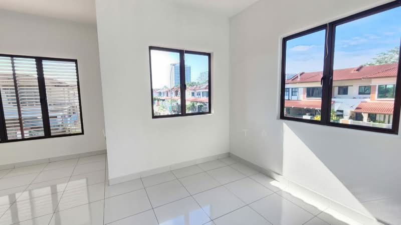Rumah Teres 2 Tingkat untuk Dijual di Taman Laguna (Johor Bahru) - William Tay - Interior - PropertyGuru.com.my
