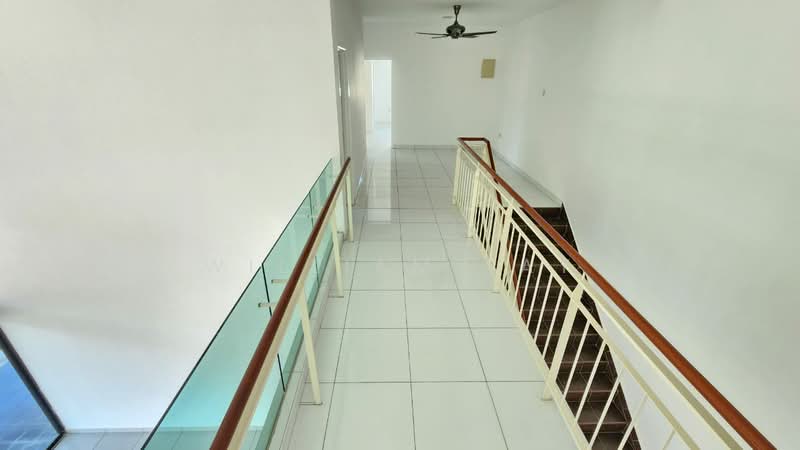 Rumah Teres 2 Tingkat untuk Dijual di Taman Laguna (Johor Bahru) - William Tay - Corridor - PropertyGuru.com.my